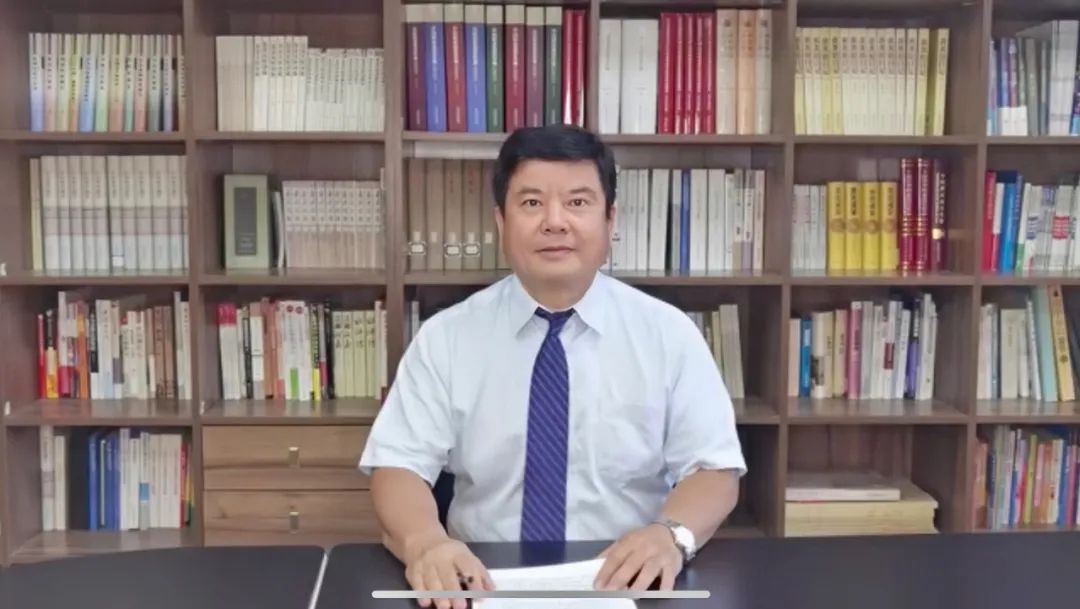 3.中華職業(yè)教育社黨組書(shū)記、總干事方乃純.jpg